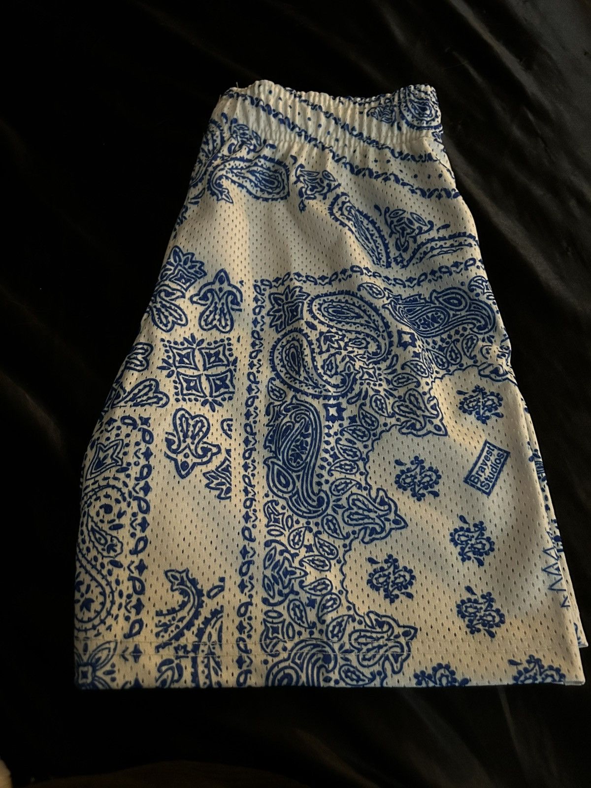 Bravest Studios Bravest Studios Cream Paisley Shorts Size US 30 / EU 46 - 2 Thumbnail