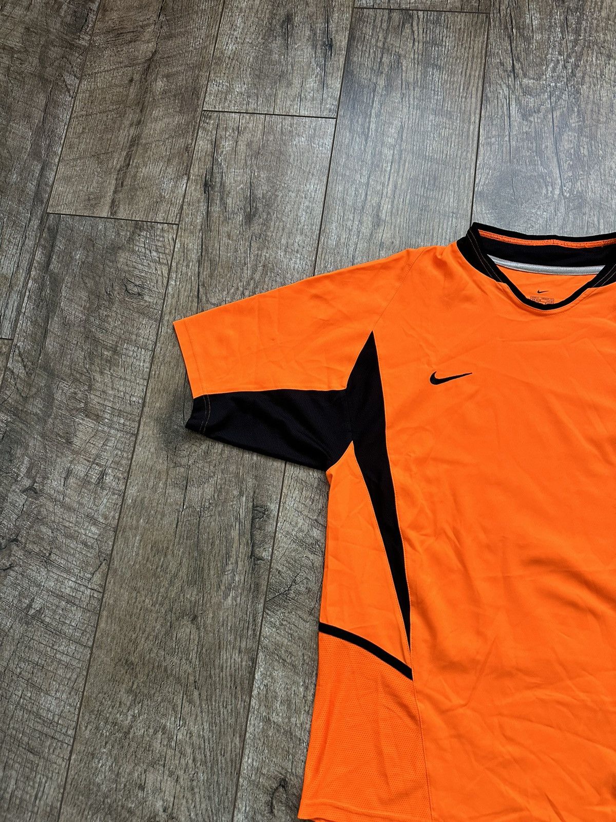 Nike 2002 Vintage Nike Total 90 Netherlands Home Soccer Jersey Size US S / EU 44-46 / 1 - 3 Thumbnail