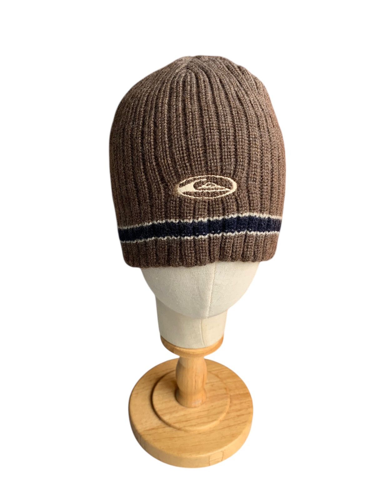 VINTAGE QUIKSILVER KNITTED BEANIE HATS WINTER SESSIONS