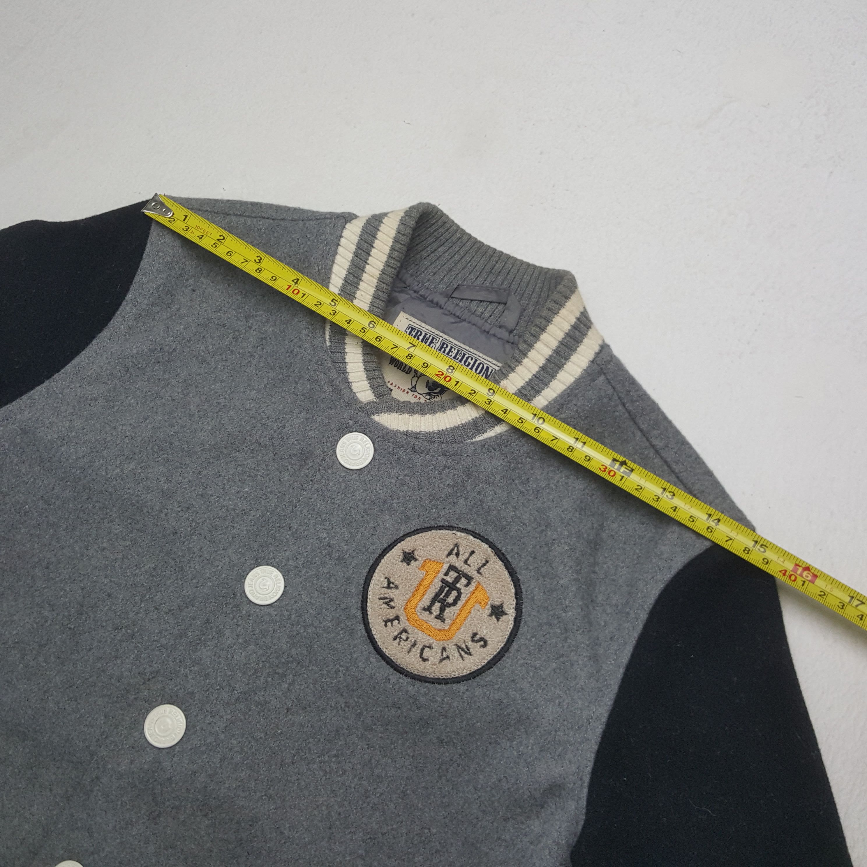 True Religion Vintage True Religion Patch Varsity Jacket Size XS / US 0-2 / IT 36-38 - 6 Thumbnail