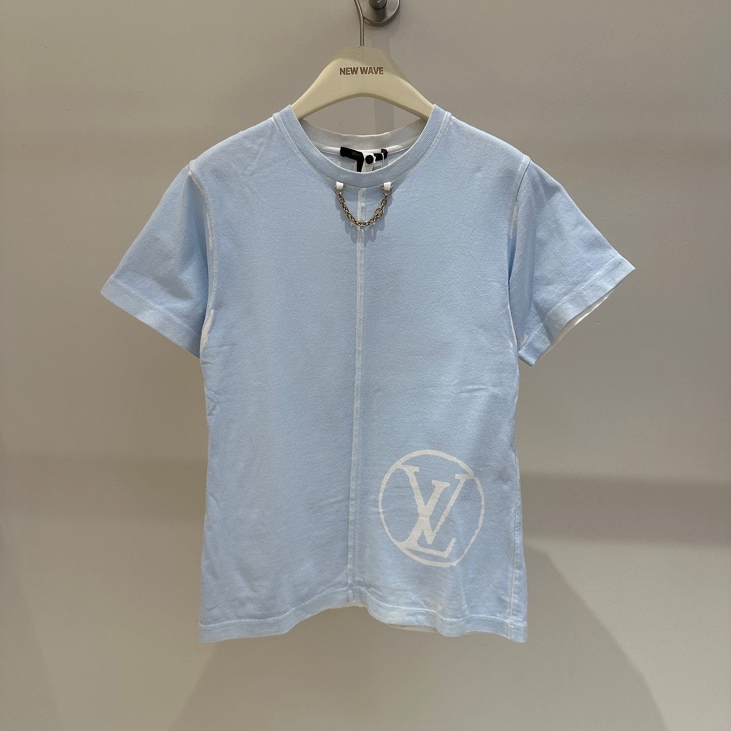 Louis Vuitton Louis Vuitton Chain Detail Logo T-Shirt Size XS Size XS / US 0-2 / IT 36-38 - 1 Thumbnail