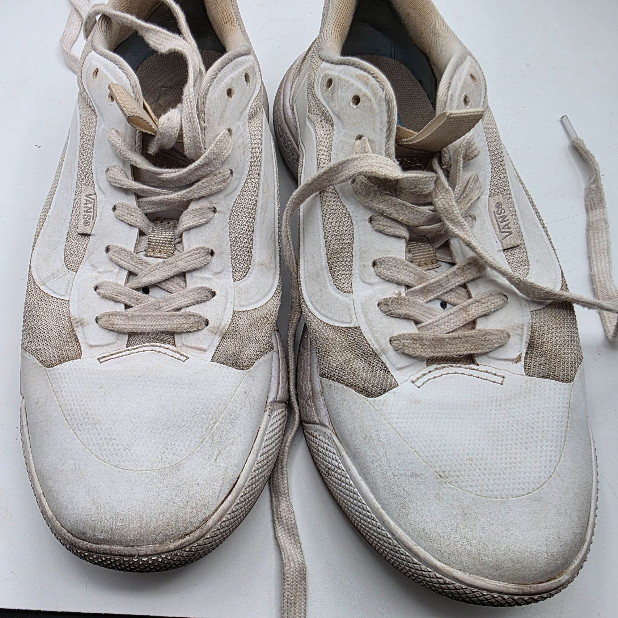 Vans Vans UltraRange EXO Womens 9 Triple White Lightweight Athlet Size US 9 / IT 39 - 9 Thumbnail