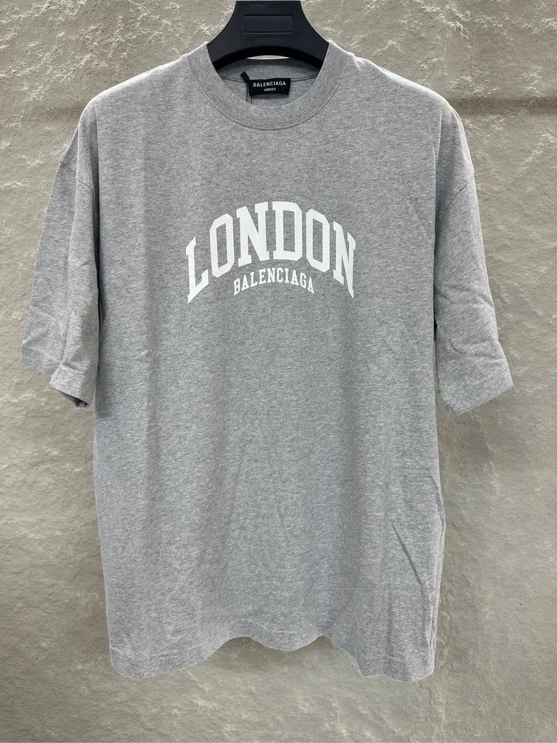 Balenciaga Balenciaga Alphabet Logo Printed Short Sleeve T-Shirt Size US S / EU 44-46 / 1 - 1 Thumbnail