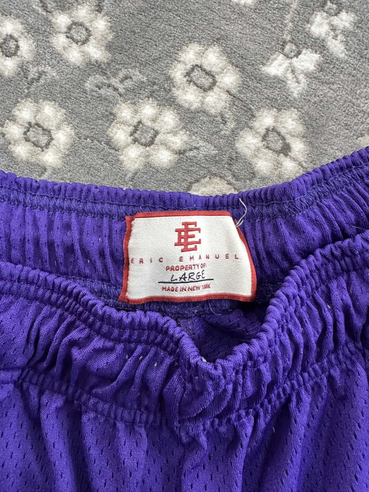 Eric Emanuel Eric Emanuel shorts purple yellow Size US 34 / EU 50 - 2 Thumbnail