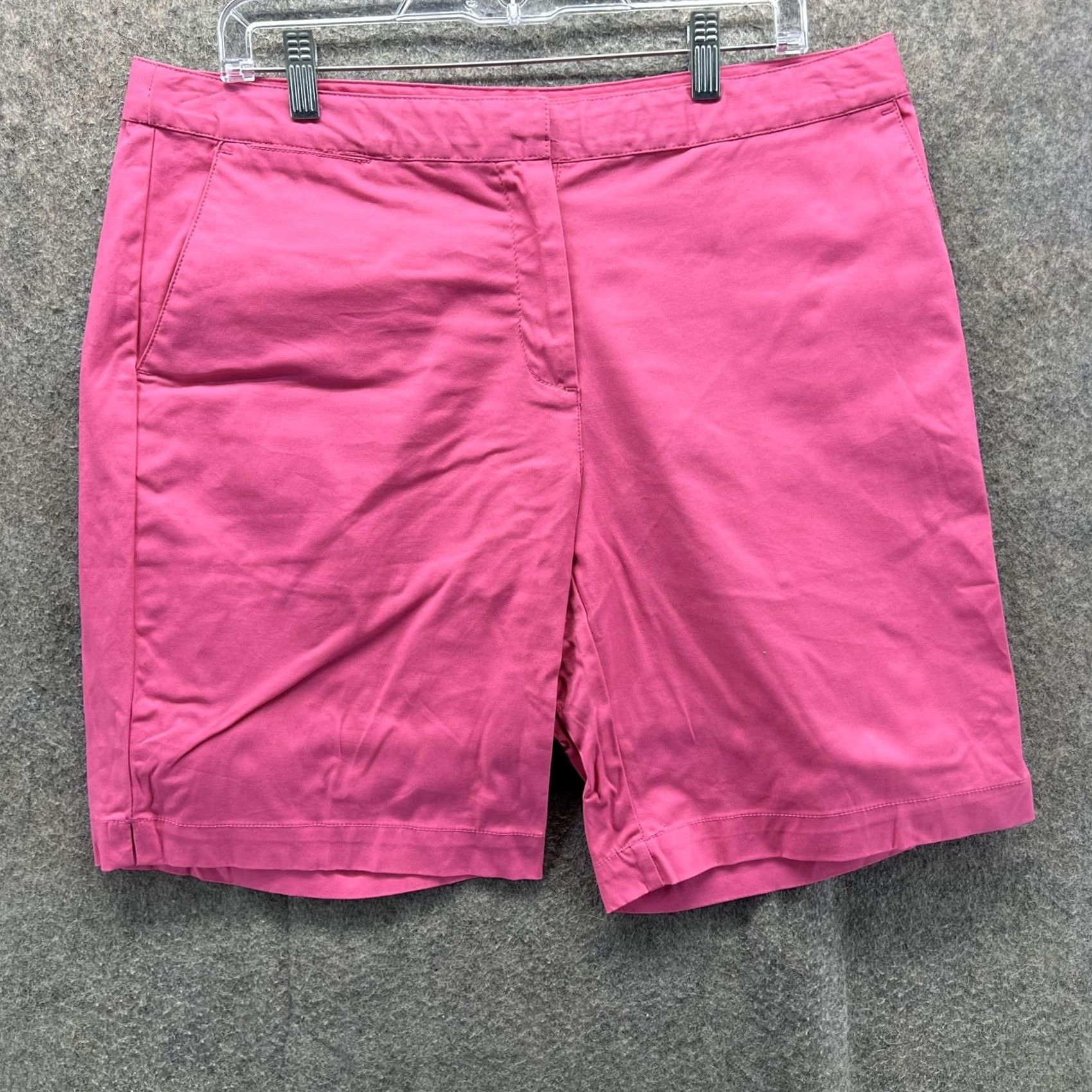 Izod Izod XFG Shorts Womens 14 Pink Golf Chino Stretch Flat Front Pockets Casual Size 36" / US 14 / IT 50 - 2 Thumbnail