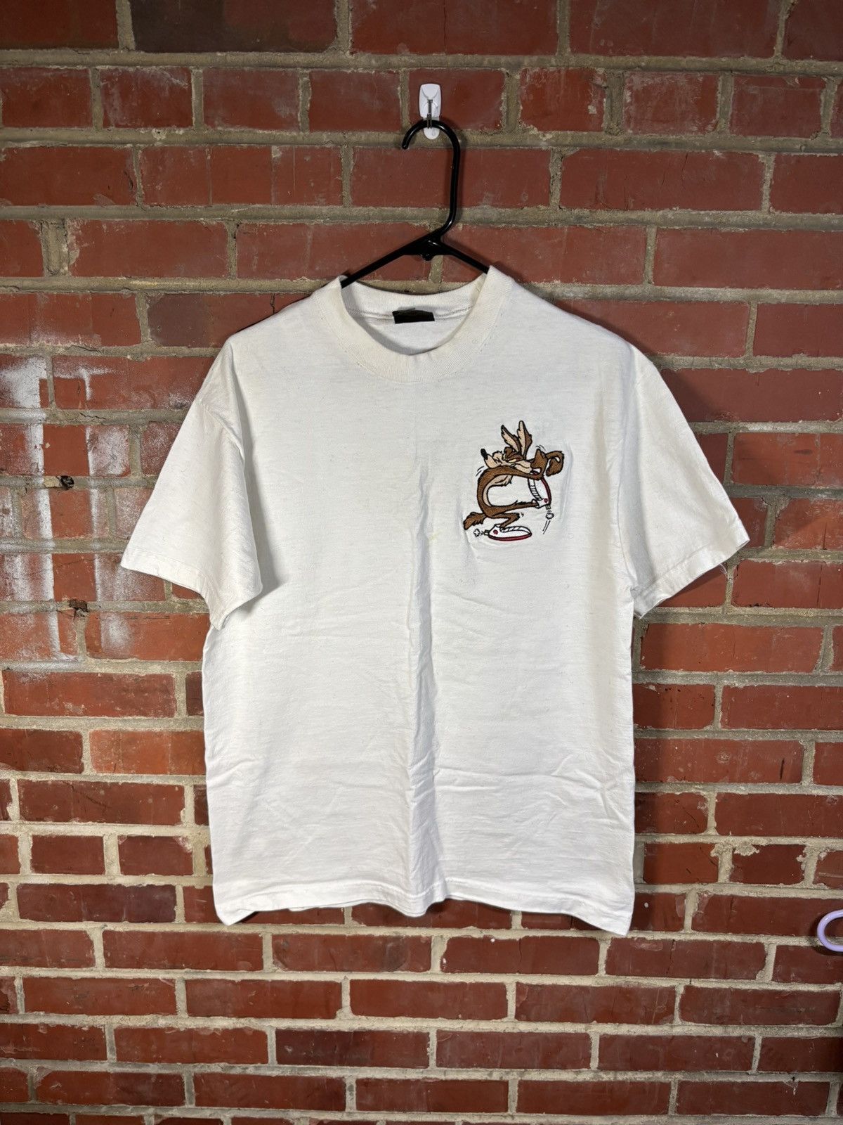 Changes Vintage 90s Wile E Coyote Shirt Warner Bros USA Large Size US L / EU 52-54 / 3 - 1 Thumbnail
