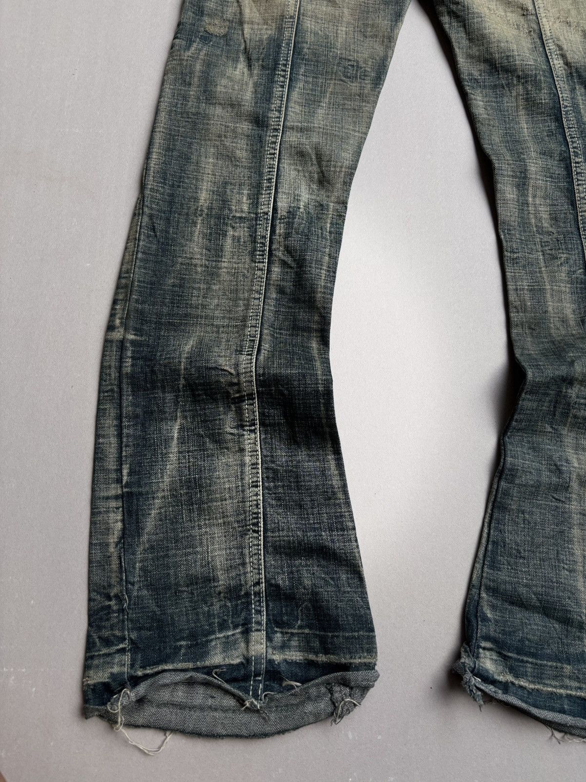 Japanese Brand Glad news flare jeans Size US 29 - 7 Thumbnail