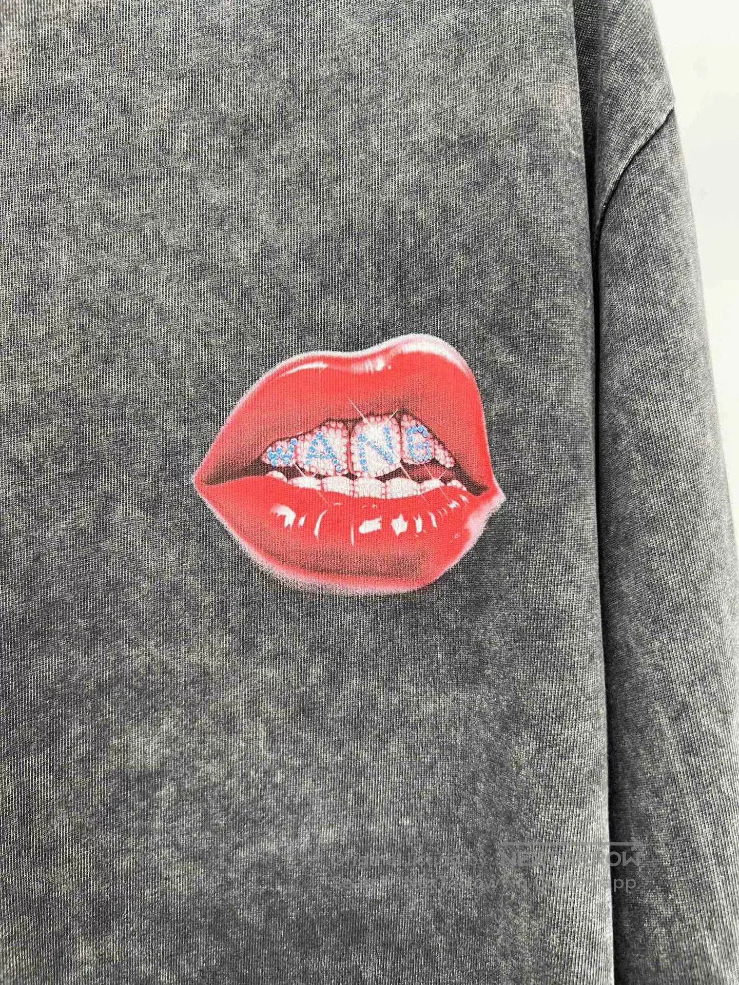 Alexander Wang Alexander Wang Gray Red Lips Sweatshirt. Size XS / US 0-2 / IT 36-38 - 3 Thumbnail