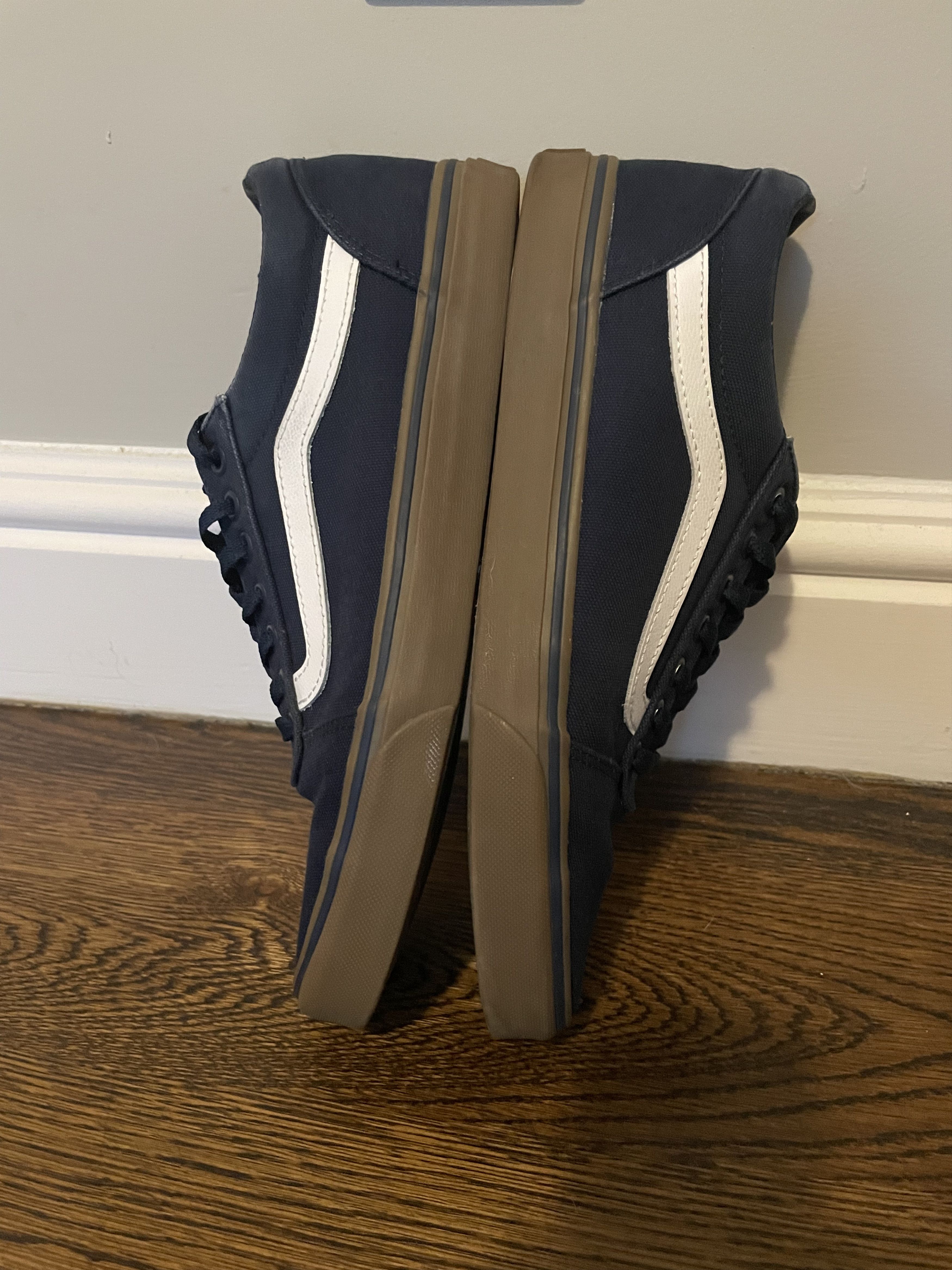 Vans Vans Skate Shoes – Size 10.5 – Classic Style – Light Wear Size US 10.5 / EU 43-44 - 4 Thumbnail