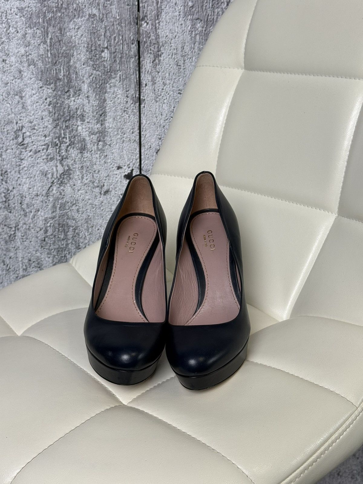 Gucci Gucci Dark Navy Leather Platform Pumps Heels Shoes (309999) Size US 7 / IT 37 - 17 Thumbnail