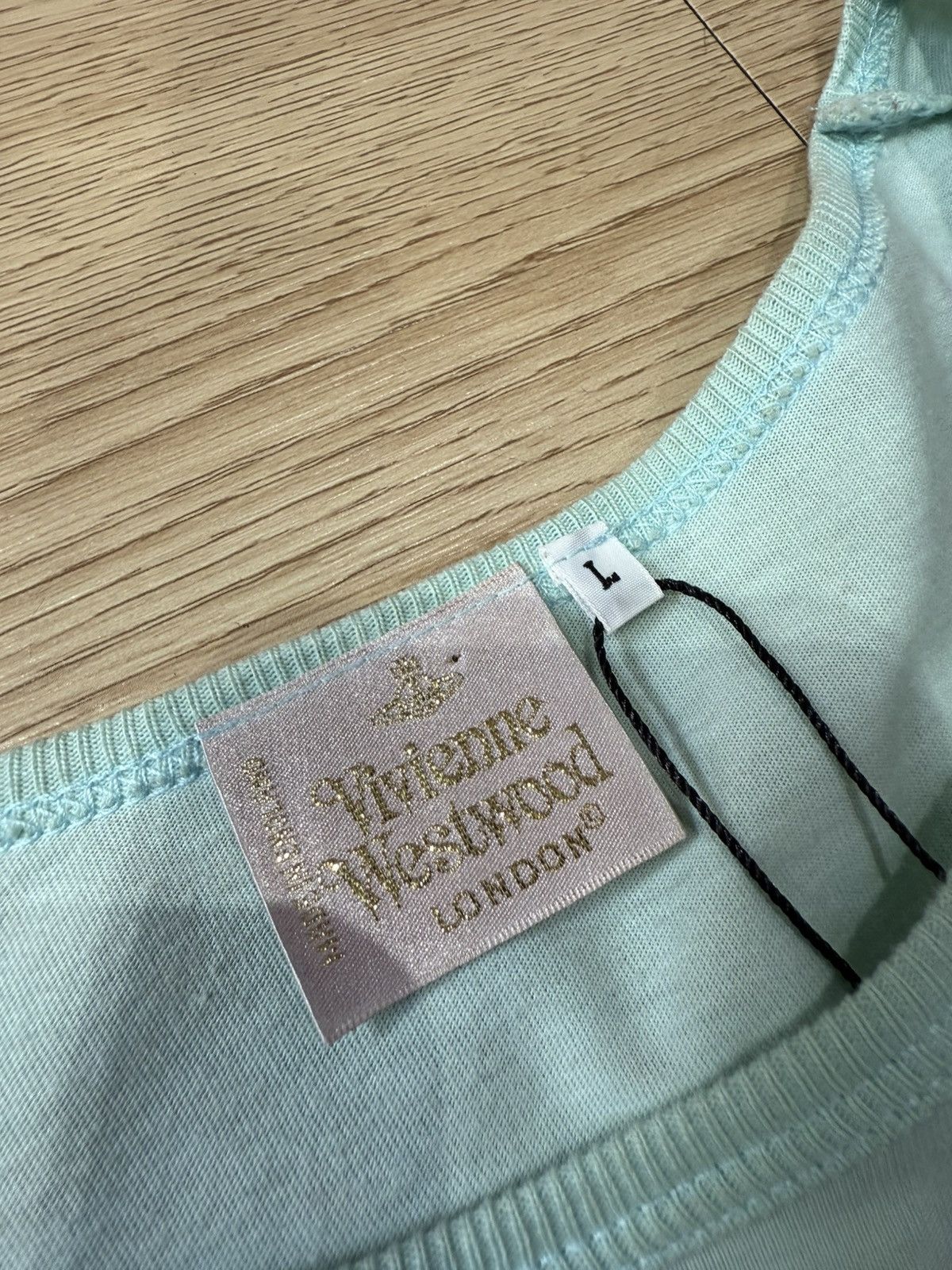 Vivienne Westwood 90’s VIVIENNE WESTWOOD RARE CLOCK LOGO VINTAGE Y2K TSHIRT Size L / US 10 / IT 46 - 6 Thumbnail