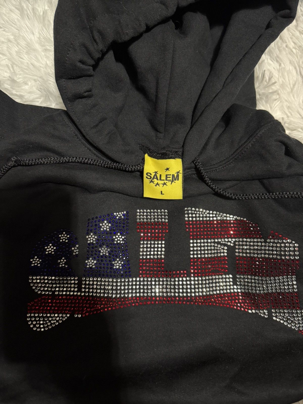 S4LEM Salem S4LEM Rhinestone USA Flag Hoodie Black OG Authentic Size US L / EU 52-54 / 3 - 3 Thumbnail