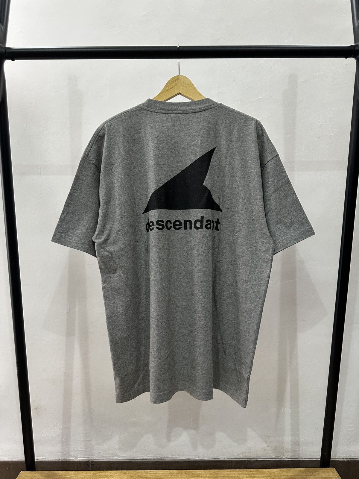 Descendant Descendant CTS tee Size US L / EU 52-54 / 3 - 2 Thumbnail
