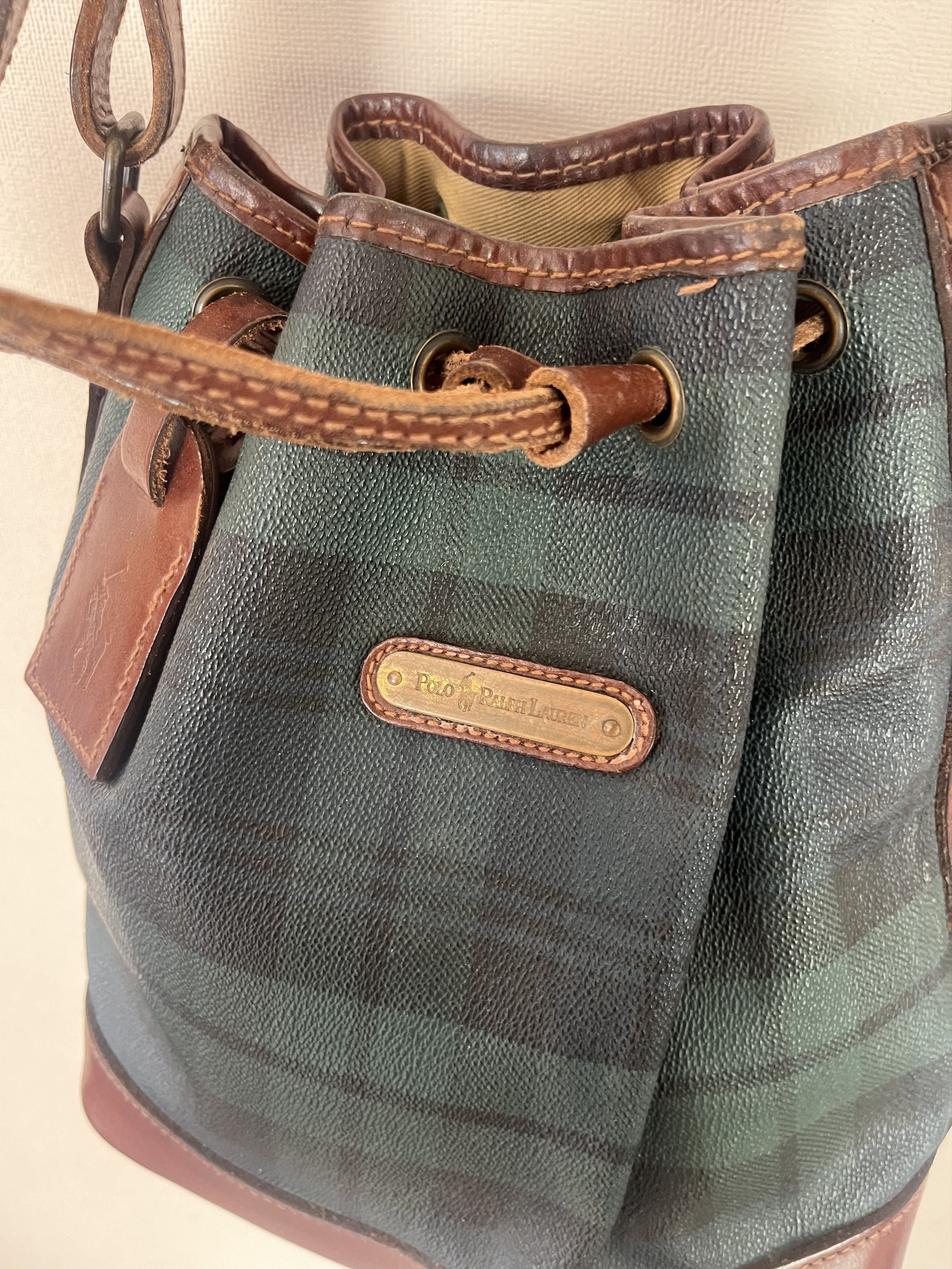 Polo Ralph Lauren VNTG Polo Ralph Lauren Blackwatch Plaid Leather Bucket Bag Size ONE SIZE - 4 Thumbnail