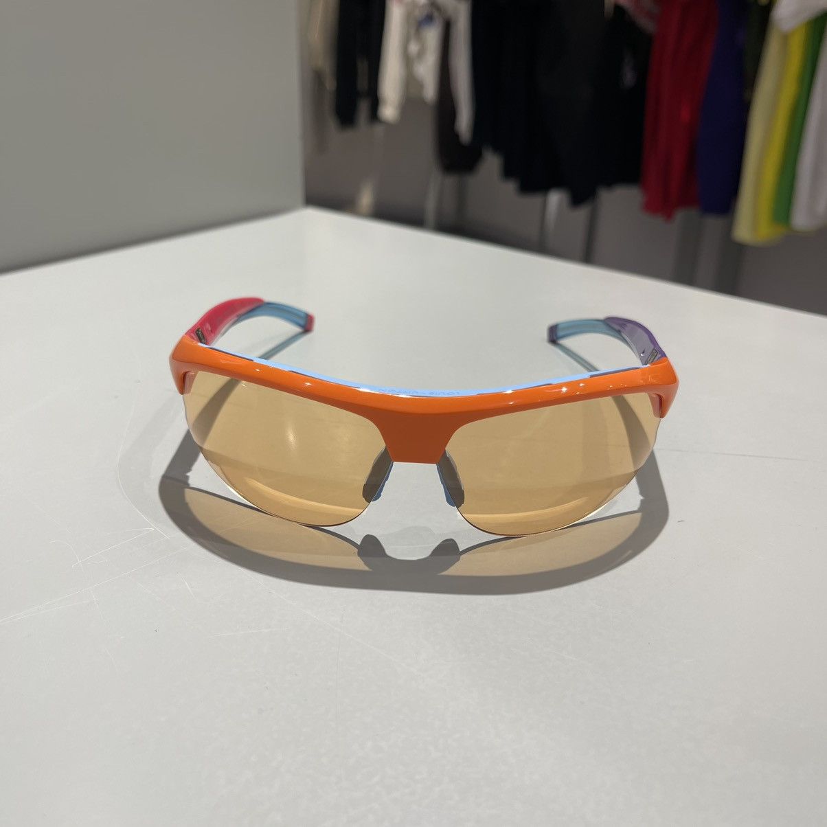 Louis Vuitton Louis Vuitton 4Motion Orange Sunglasses Size ONE SIZE - 3 Thumbnail