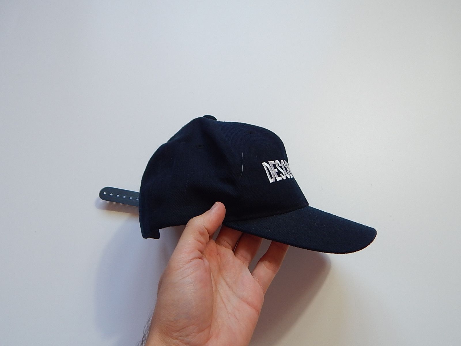 Band Tees vintage descendents hardcore punk rock band hat Size ONE SIZE - 2 Thumbnail