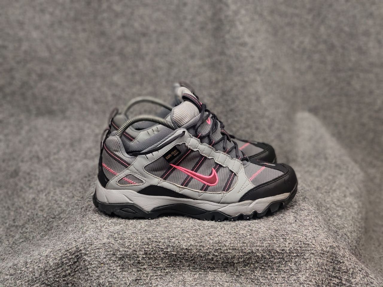 Nike ACG Vintage Nike ACG Trac Trail Gore Tex Shoes Sneakers Outdoor Size US 7.5 / EU 40-41 - 13 Thumbnail