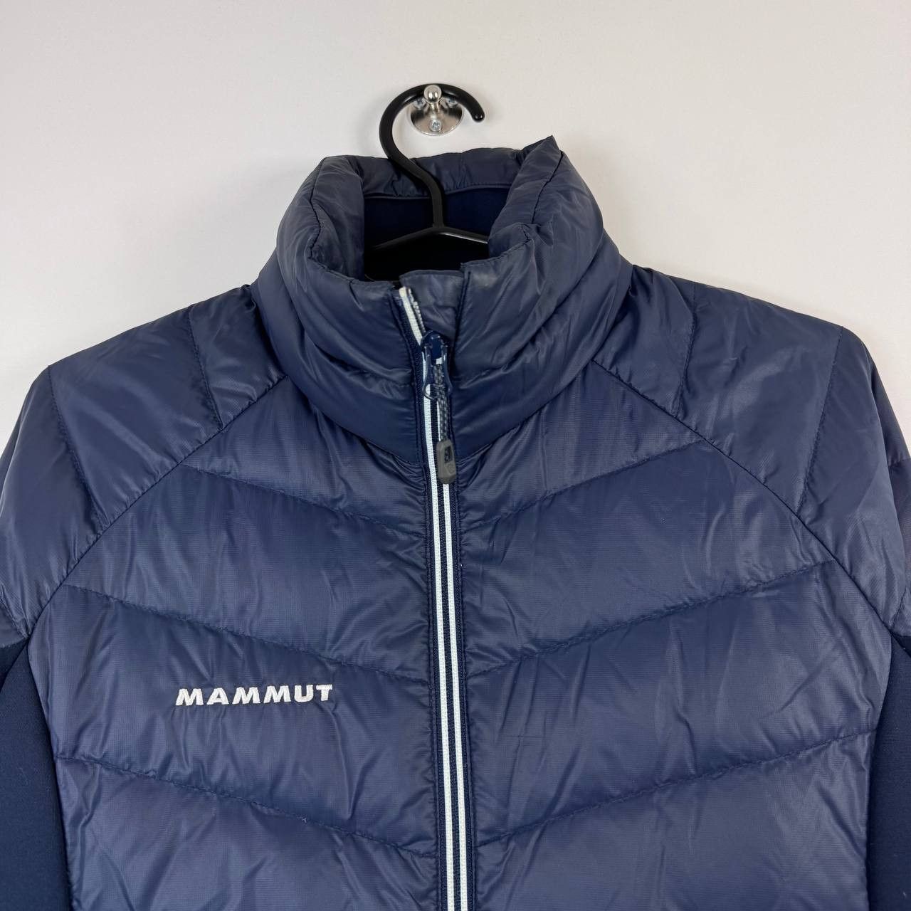 Mammut Mammut Womens Puffer Jacket Navy Pertex Microlight Down S Size S / US 4 / IT 40 - 3 Thumbnail
