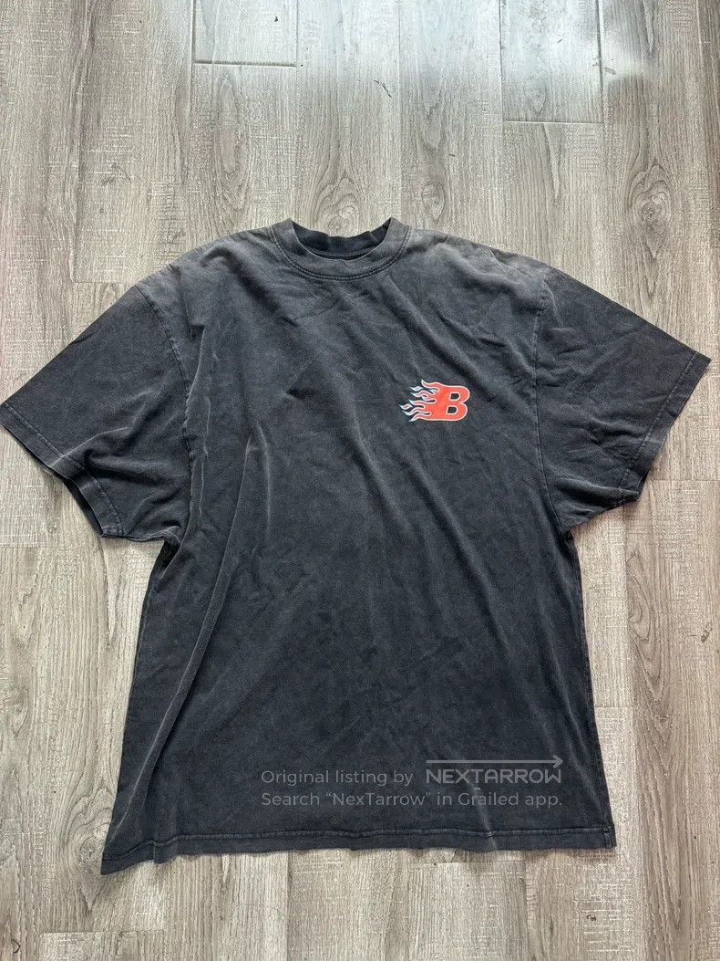 Balenciaga Balenciaga Distressed Flame Short Sleeve Size US XXS / EU 40 - 1 Thumbnail