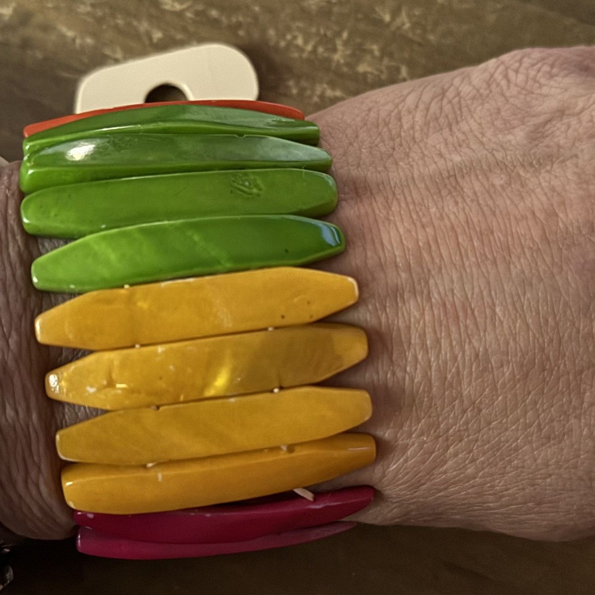 Sonoma Sonoma chunky color block dyed shell bracelet Size ONE SIZE - 3 Thumbnail
