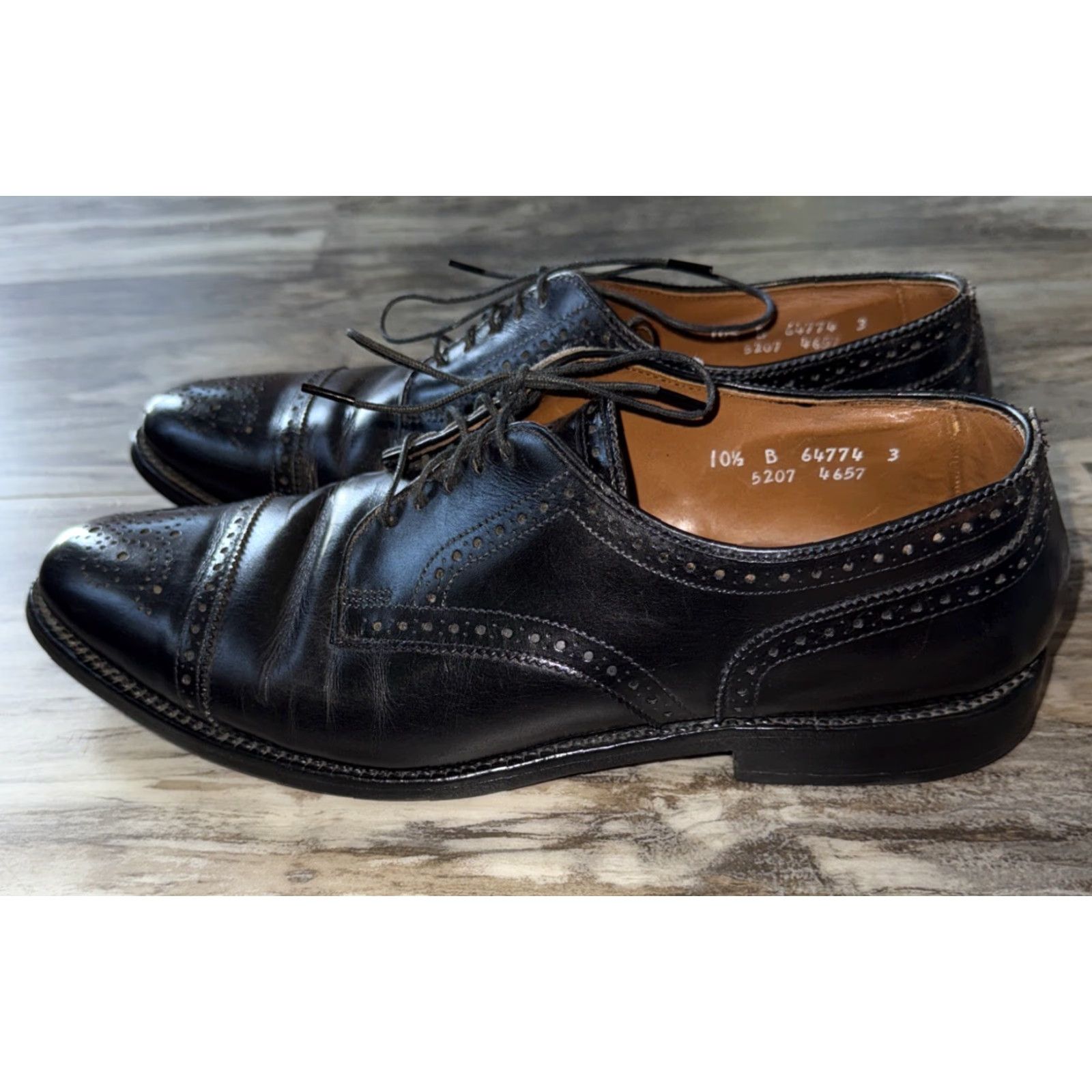 Allen Edmonds Allen Edmonds Sanford Black Cap Toe Brogue Oxford Dress Shoes Men 10.5 B US 10.5 Leather Lining Leather Upper Black / Dress / Business / Classic Size ONE SIZE - 4 Thumbnail