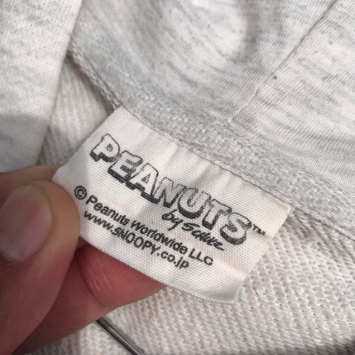 Peanuts RARE🔥 Peanuts Snoopy Is The World Famous Beagle Size US S / EU 44-46 / 1 - 10 Thumbnail