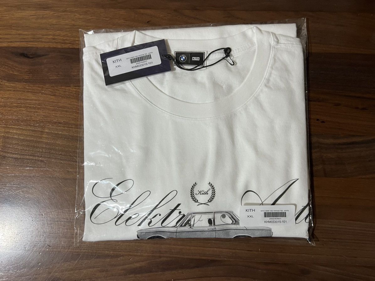 BMW × Kith Kith for BMW 1602 Vintage Tee White T-Shirt Men’s Size XXL Size US XXL / EU 58 / 5 - 5 Thumbnail