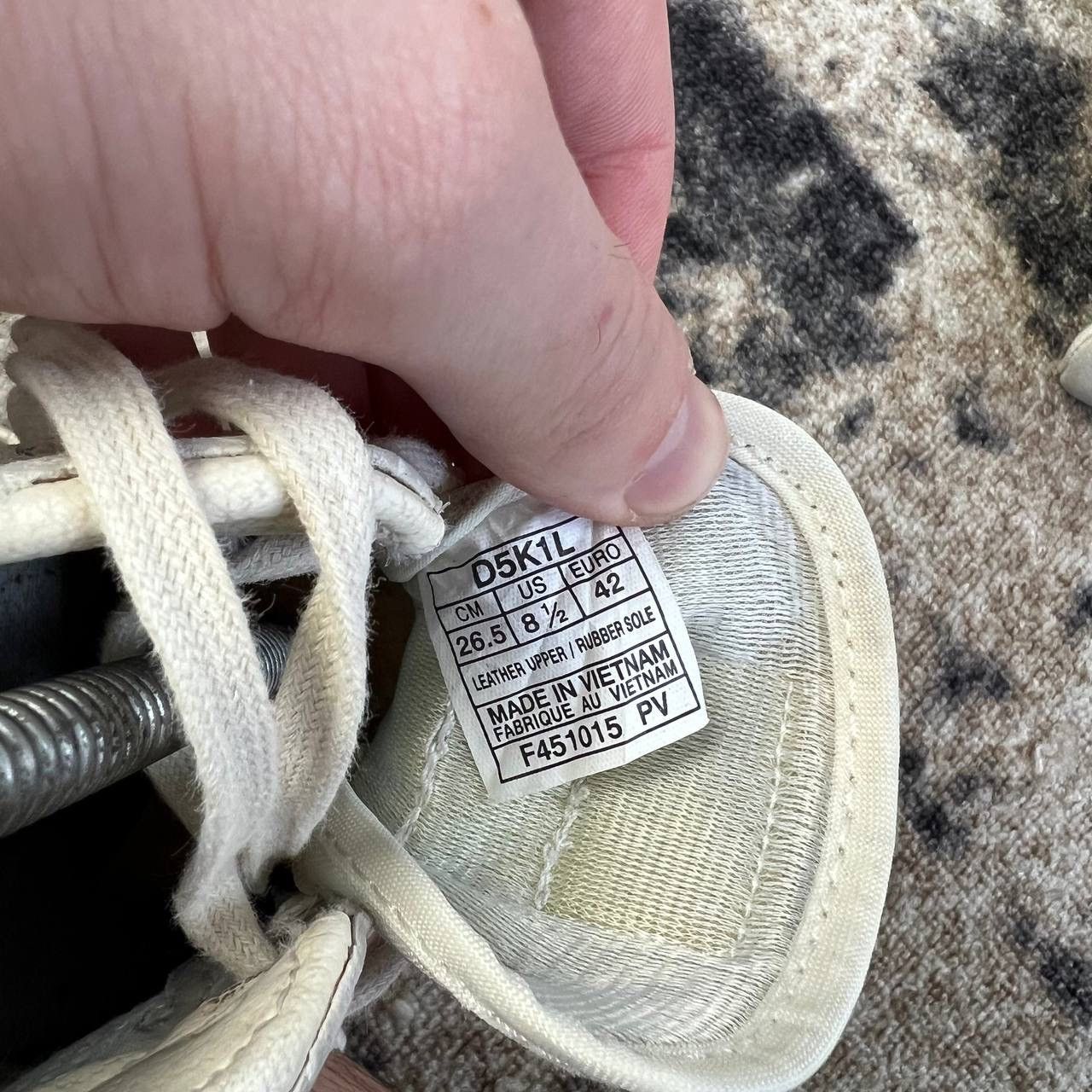 Asics Asics Onitsuka Tiger Vintage Low-Top Sneakers Size US 8.5 / EU 41-42 - 7 Thumbnail