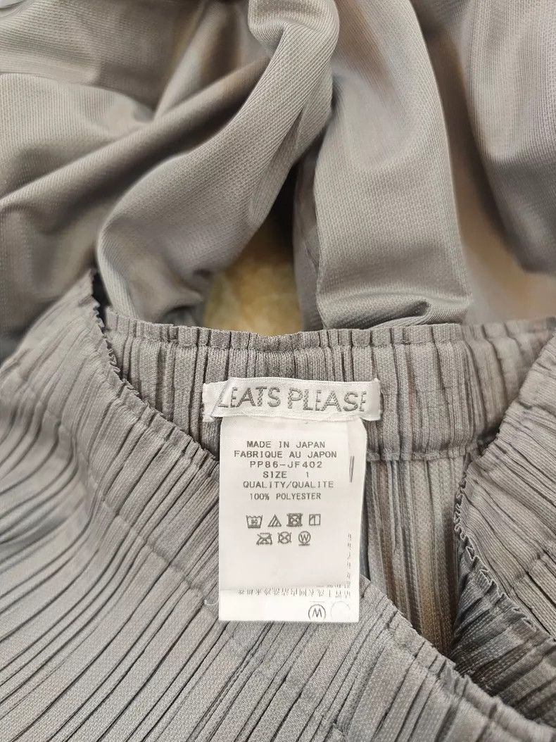 Issey Miyake Issey Miyake size:1 Grey pleated pants Size 42" / US 20 - 8 Thumbnail