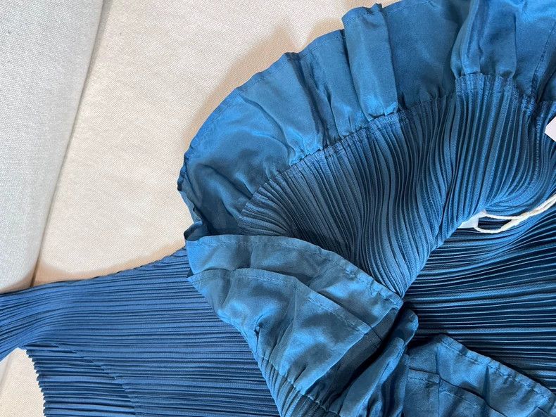 Issey Miyake Issey Miyake size:3 Blue top vest Size XS / US 0-2 / IT 36-38 - 8 Thumbnail