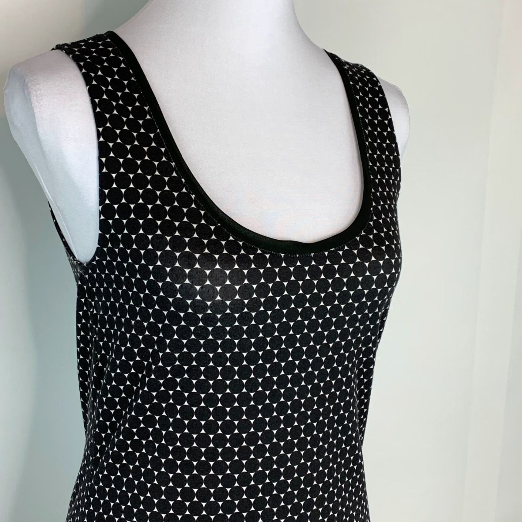 Banana Republic Banana Republic Womens Size S Geometric Print Tank Top Casual Summer Slim Fit Size S / US 4 / IT 40 - 3 Thumbnail