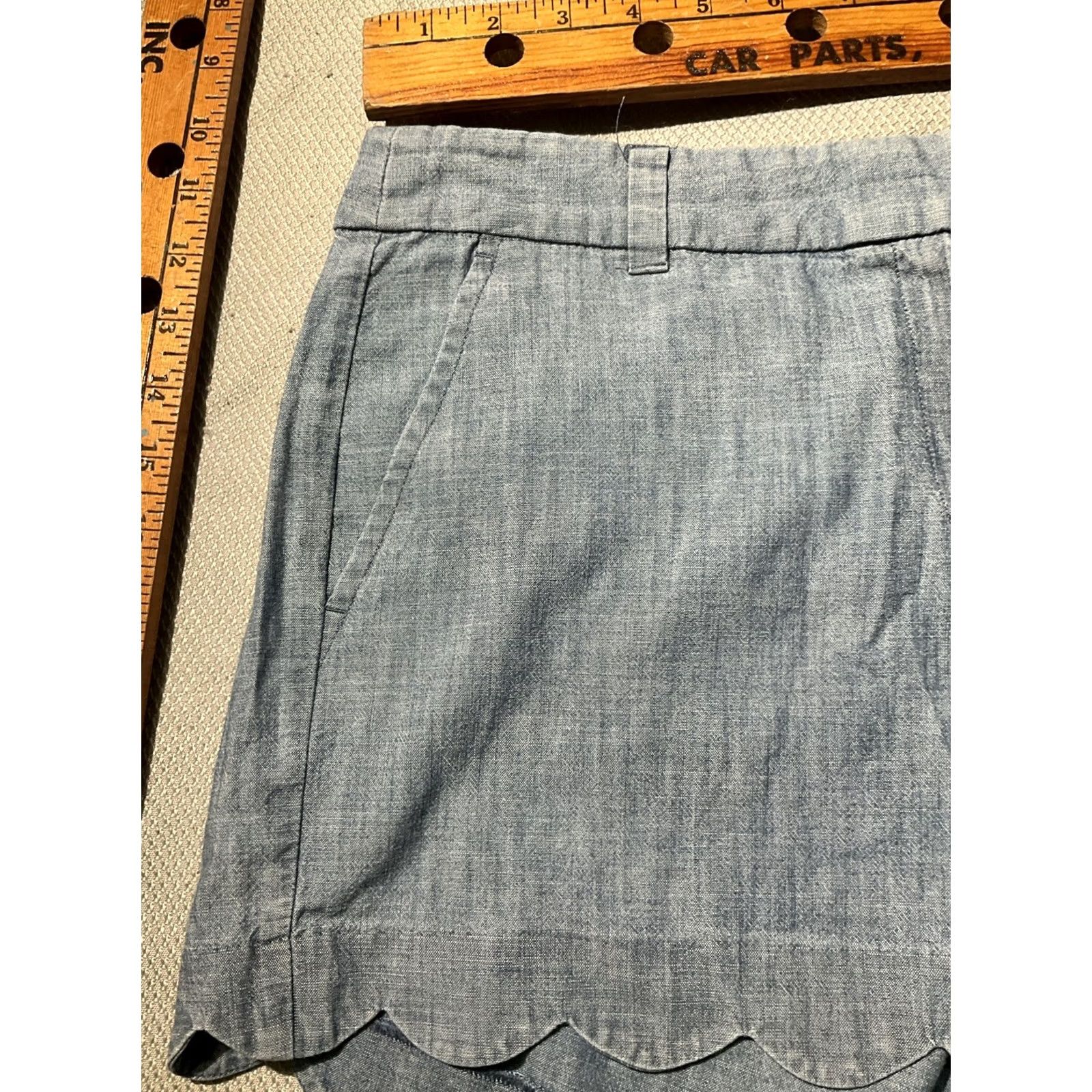 J.Crew VINTAGE J Crew Shorts Womens 10 Blue Sailor Chambray Scalloped Chino Preppy Size 32" / US 10 / IT 46 - 2 Thumbnail