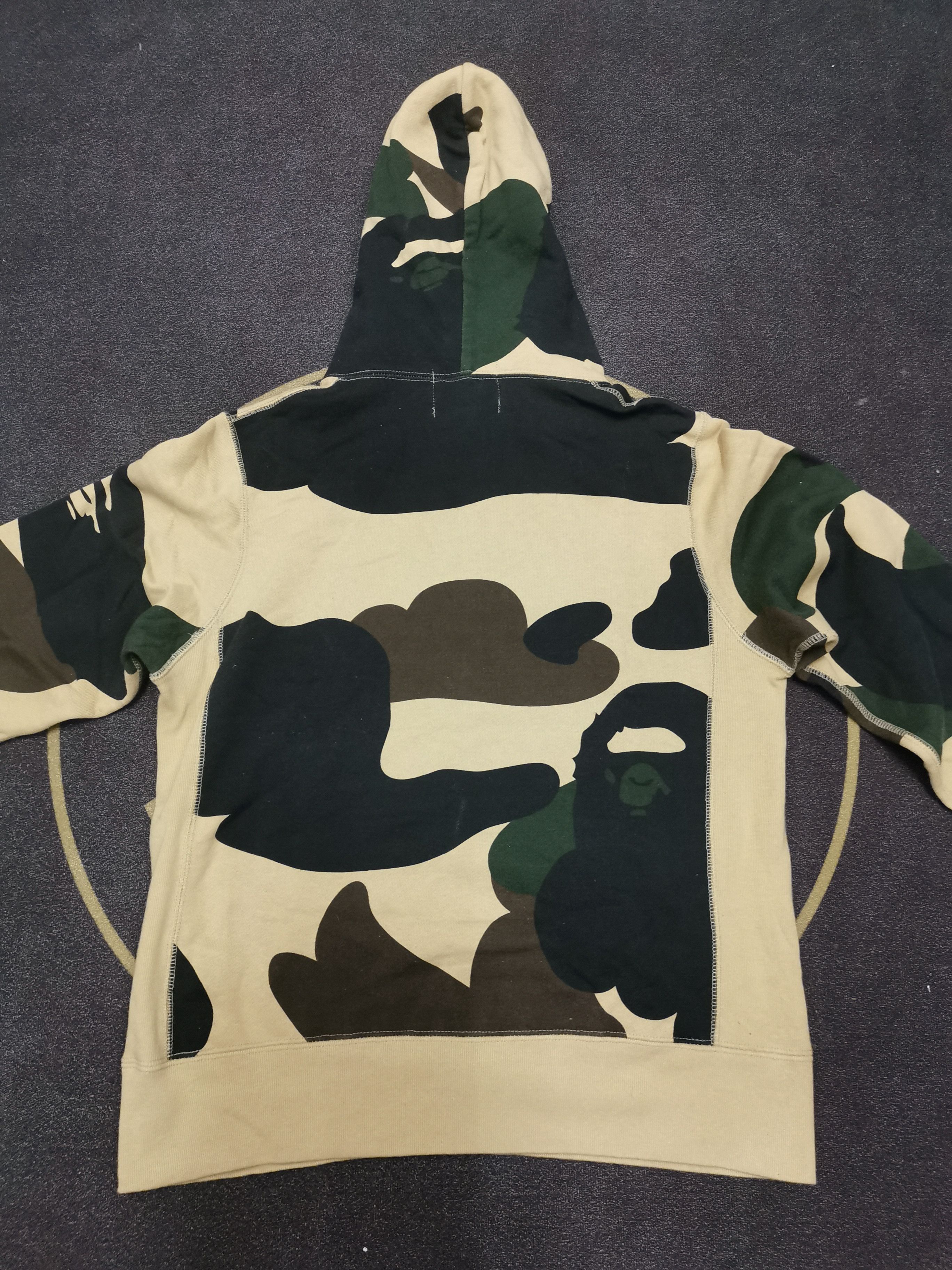 Bape 1st Camo Pullover Hoodie Size US S / EU 44-46 / 1 - 2 Thumbnail