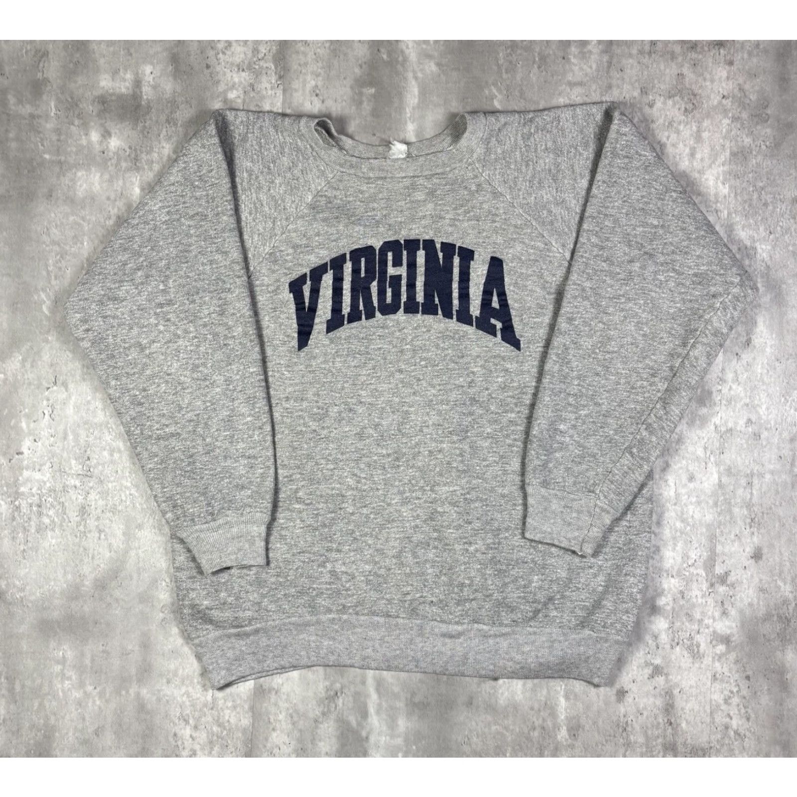 Vintage VINTAGE Healthknit Sweatshirt Mens Large Pullover Gray 70s Virginia Raglin Graphic Print Logo Angel Atom Batman USA Classic 80s Size US L / EU 52-54 / 3 - 2 Thumbnail