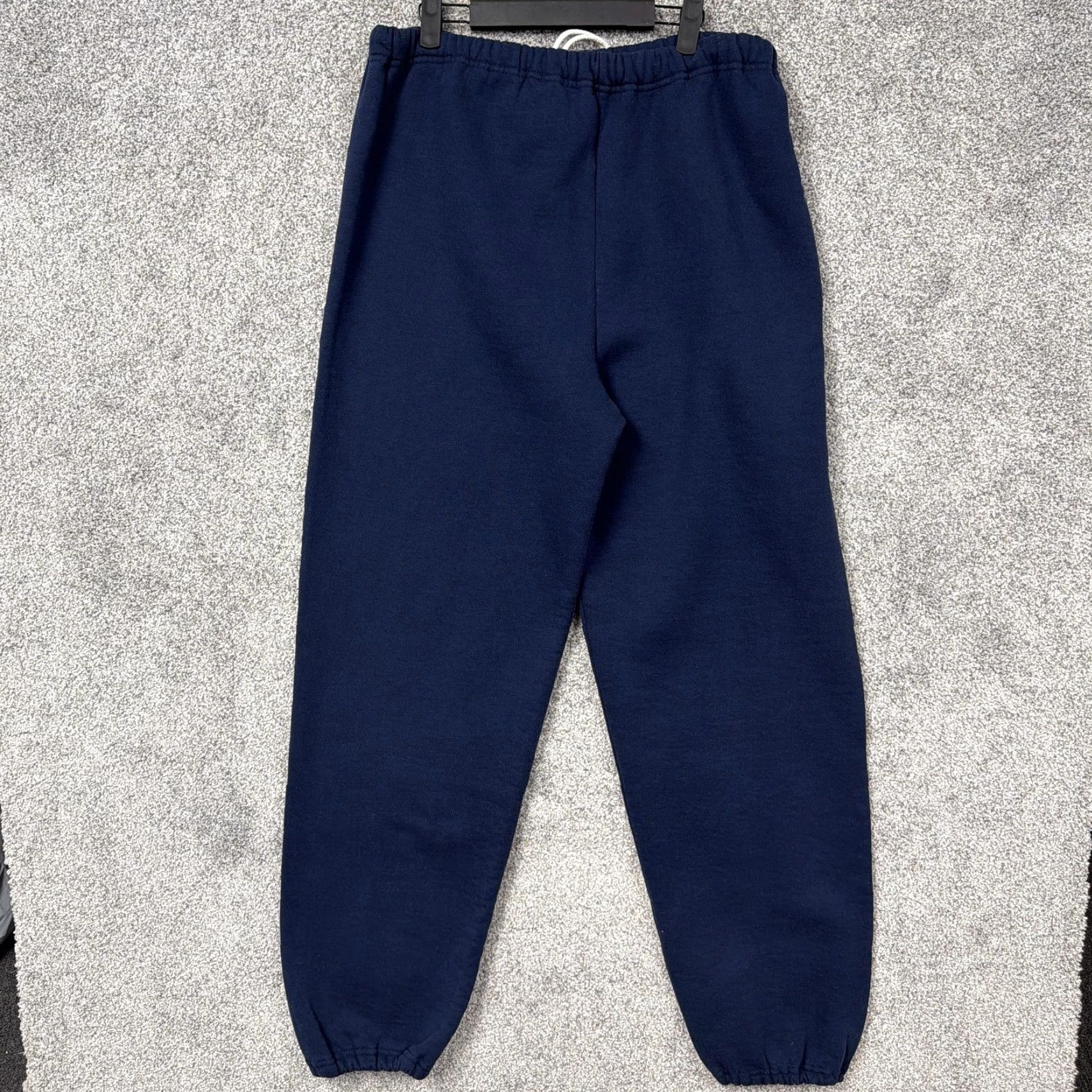 Russell Athletic VINTAGE Russell Athletic Sweatpants Mens 2XL Blue Fleece Baggy 90s USA Made Sweatpants Mens 2XL Blue Fleece Baggy 90s USA Made Size US 39 - 7 Thumbnail