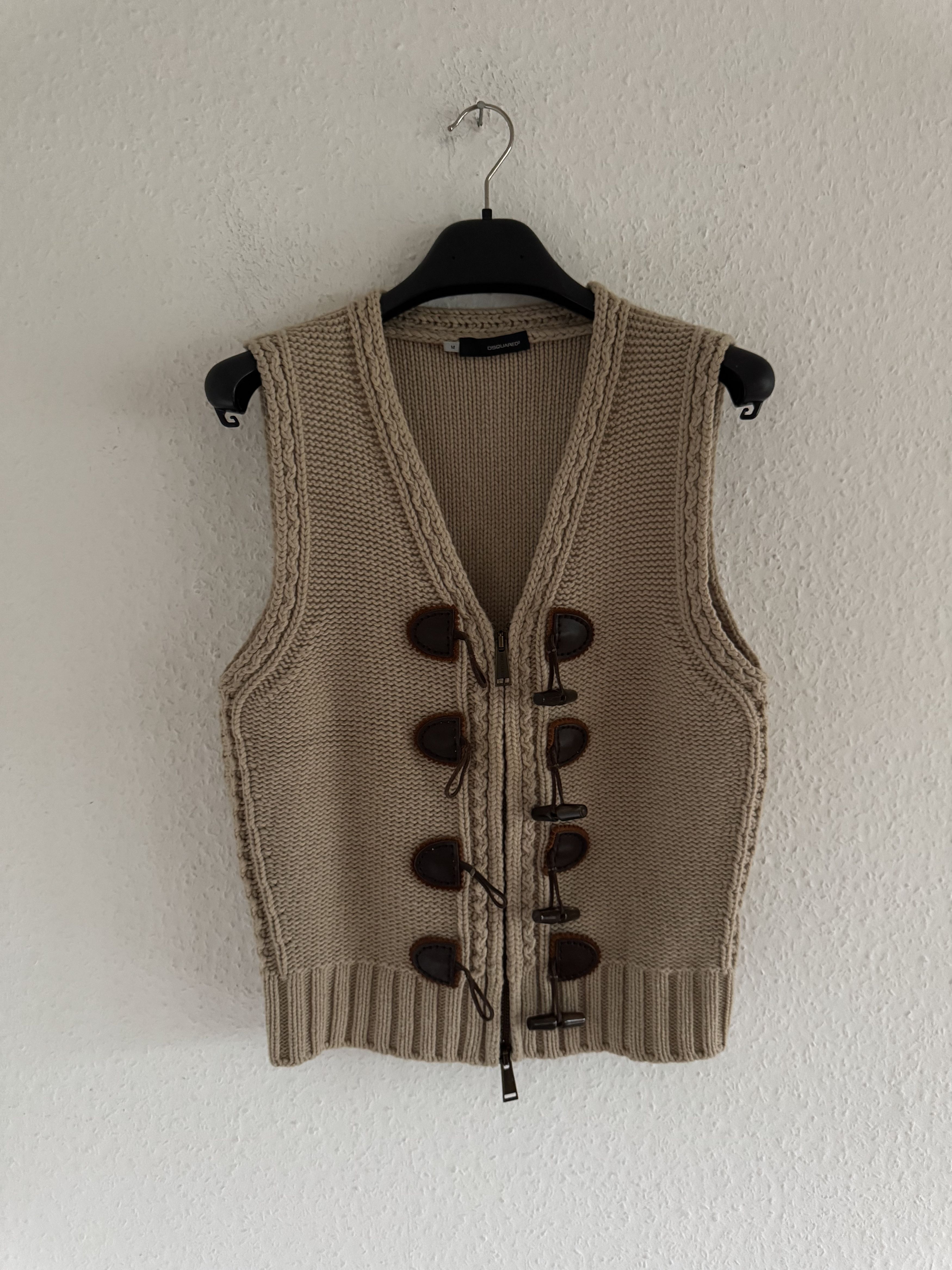 Dsquared2 FW06 Leather Toggle Knit Vest Size US M / EU 48-50 / 2 - 2 Thumbnail