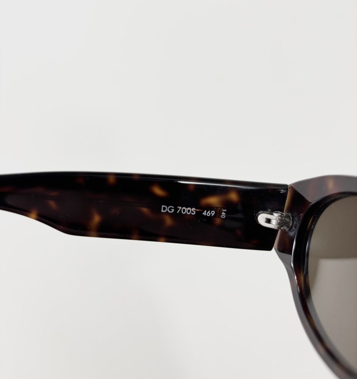 Dolce & Gabbana Dolce & Gabbana DG7005 469 Tortoiseshell Oval Sunglasses Size ONE SIZE - 13 Thumbnail