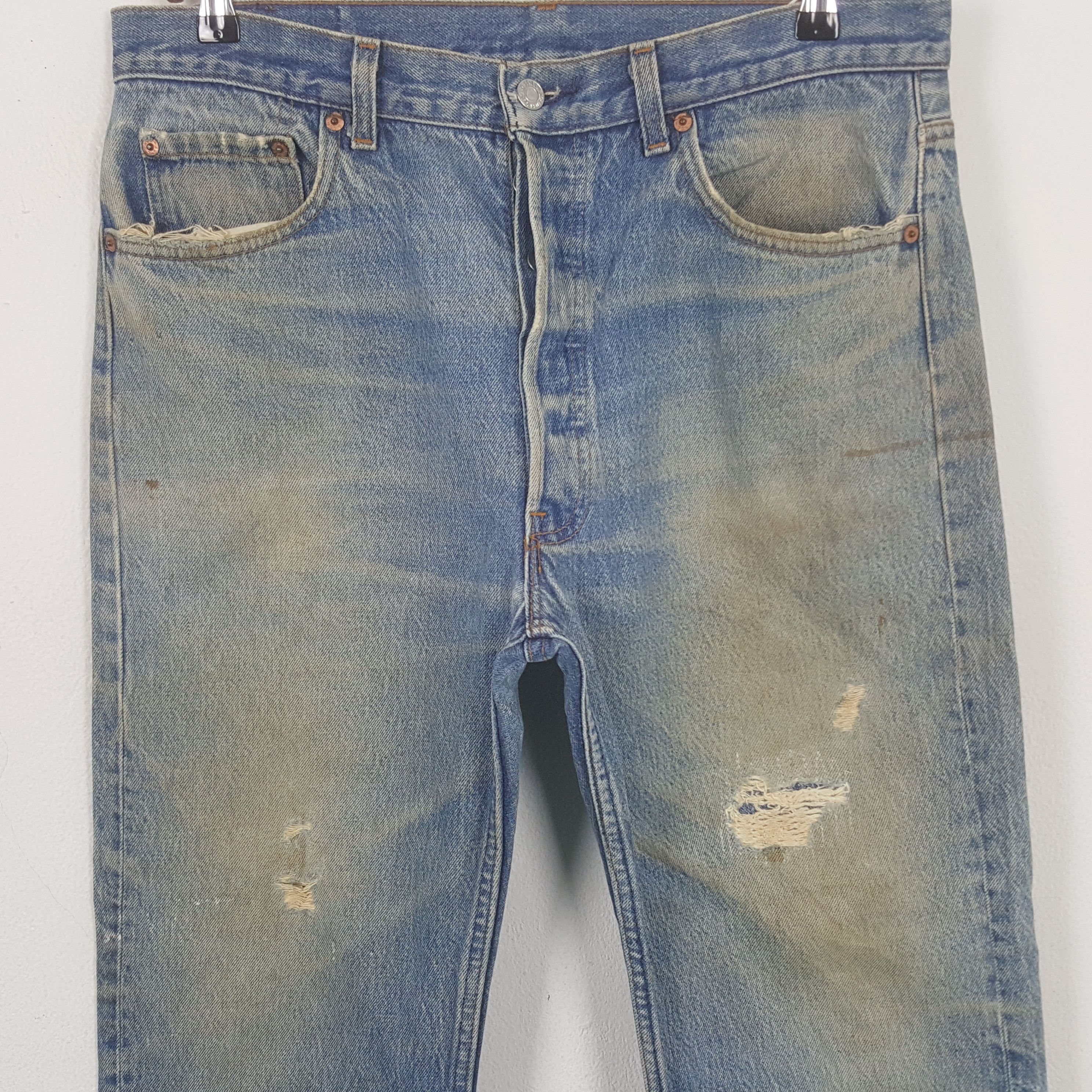 Levi's Vintage Clothing Vintage Levi's 501 Distressed Style Denim Jeans Size US 33 - 2 Thumbnail