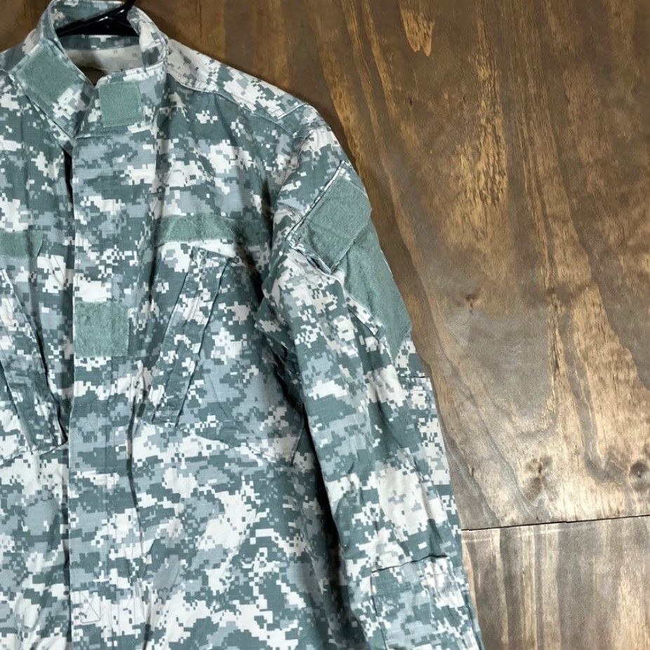 Vintage **Military Army Combat Mens Green Coat Regular Medium** User: Military Army Combat Mens Green Coat Medium Regular Size US M / EU 48-50 / 2 - 5 Thumbnail