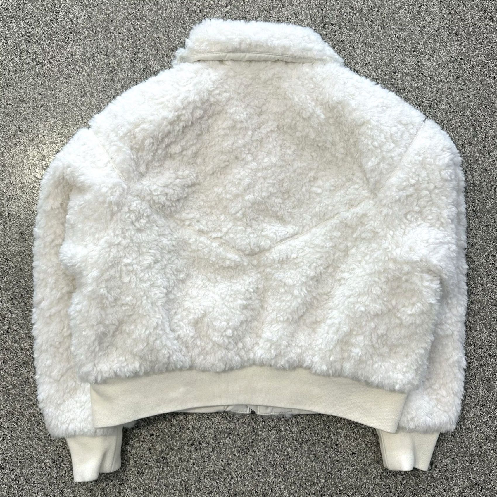 Nike Nike Sportswear Essential Jacket Womens S White Fur Bomber Size S / US 4 / IT 40 - 4 Thumbnail