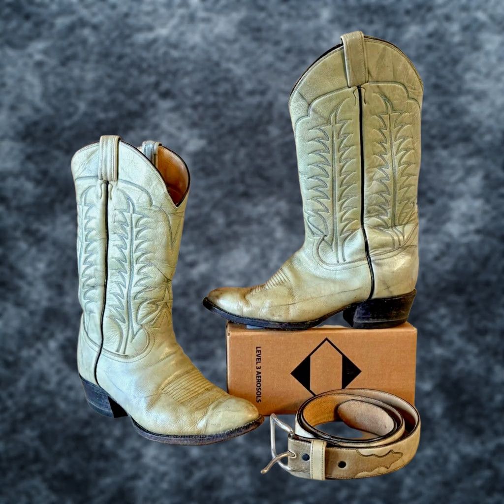 Tony Lama VINTAGE Tony Lama Men's Cowboy Boots Belt 9.5D Beige-Gray Leather Size ONE SIZE - 1 Thumbnail