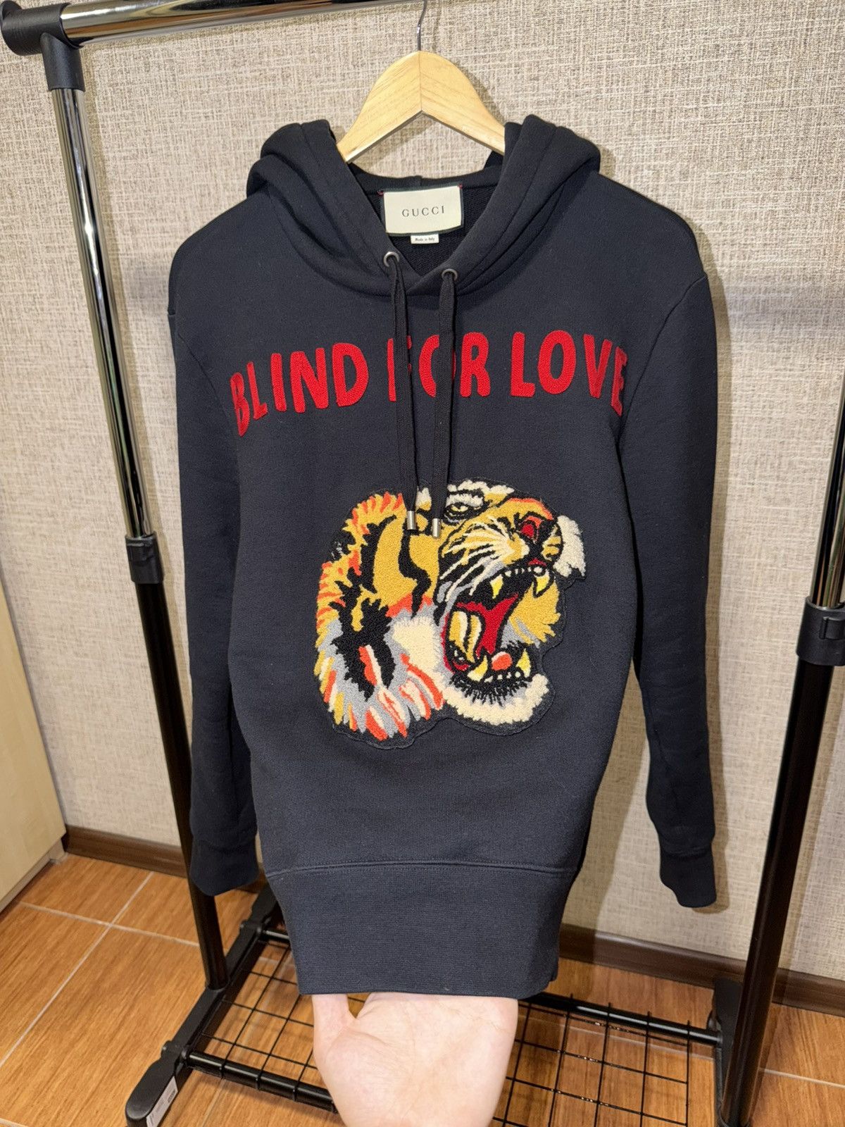 Gucci GUCCI BLIND FOR LOVE BLACK TIGER HOODIE Size US XS / EU 42 / 0 - 4 Thumbnail