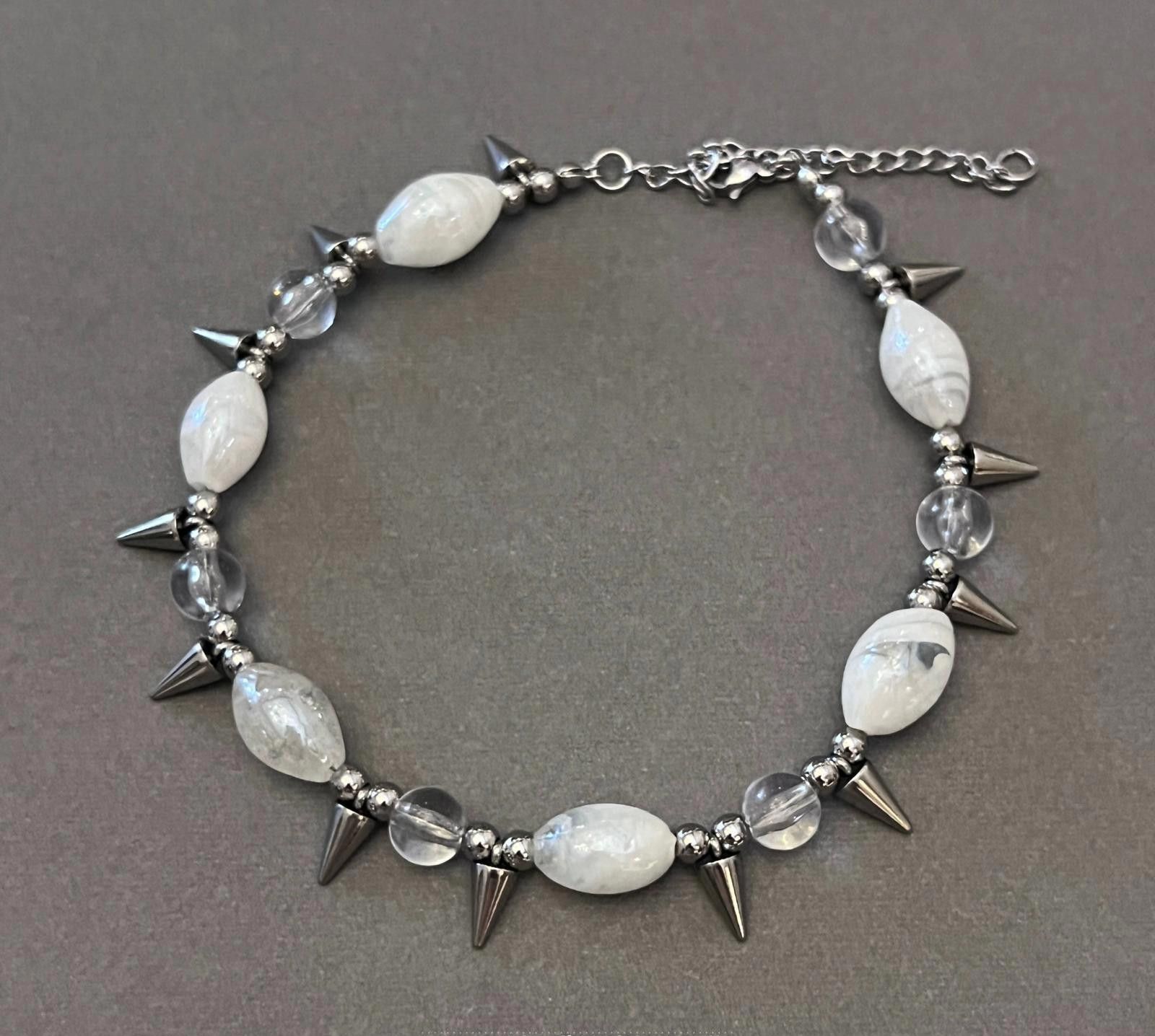Jewelry White Beaded Spike Spiked Choker Necklace, Punk Jewelry Size ONE SIZE - 3 Thumbnail