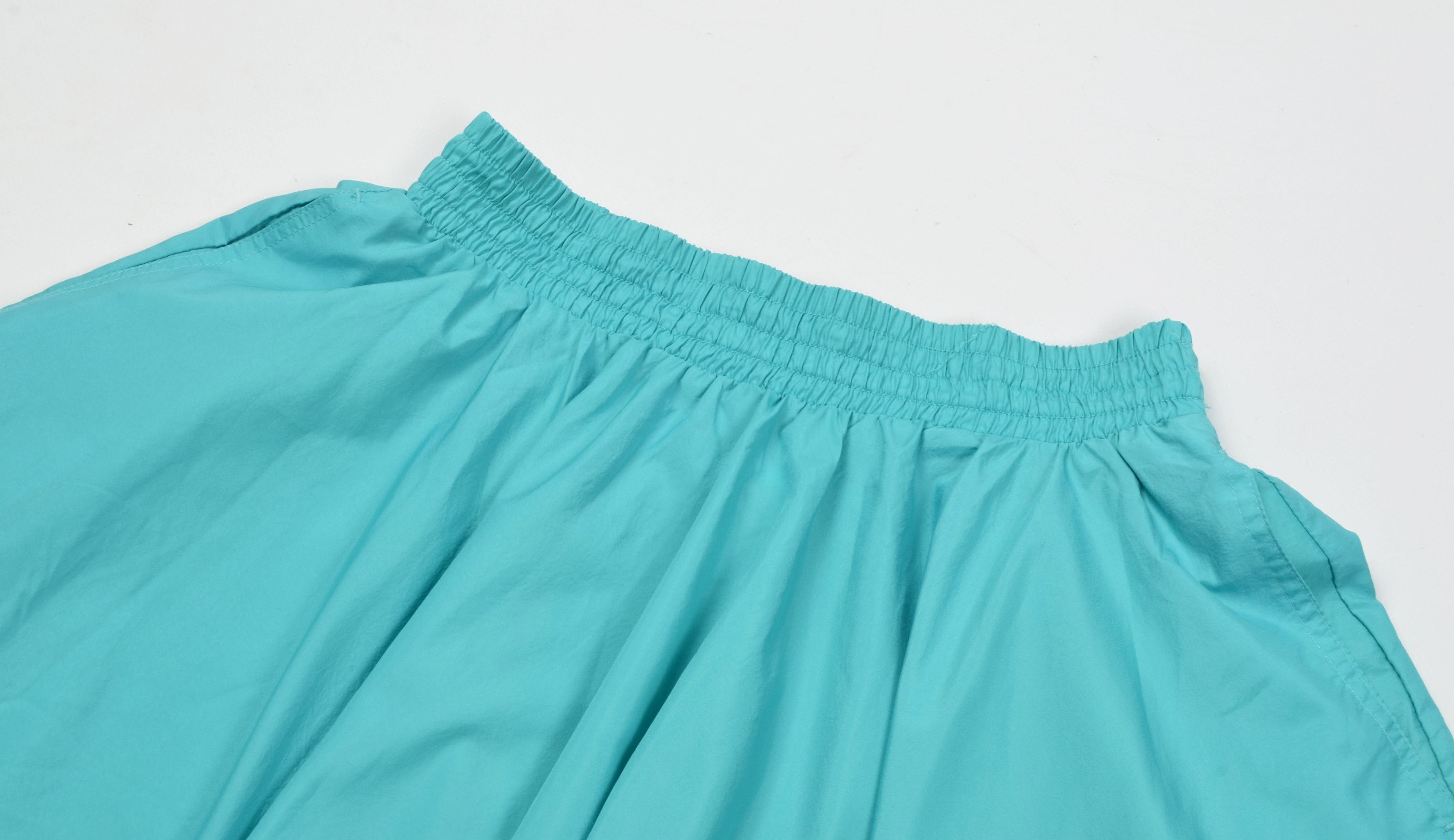 Reebok Vintage Reebok Y2K Flared Mini Turquoise Skirt Size 25" / US 0 / IT 36 - 4 Thumbnail