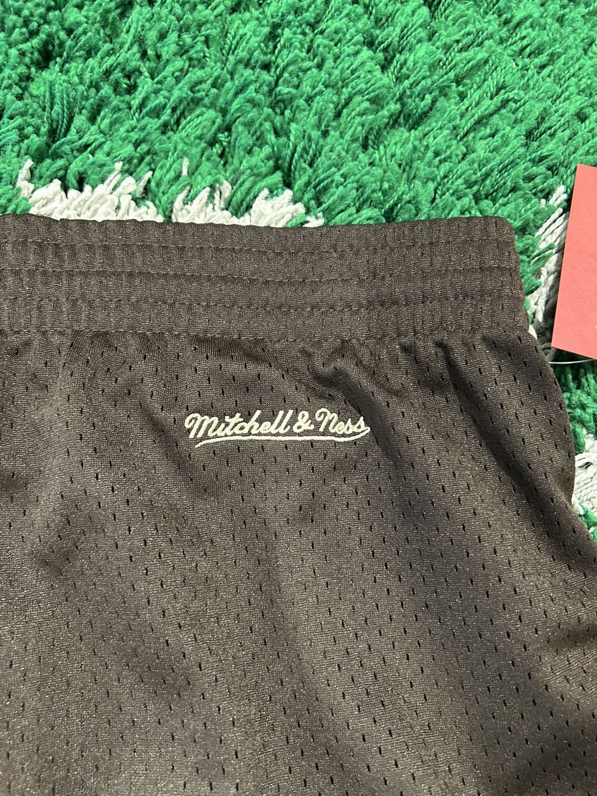 Mitchell & Ness × Travis Scott Travis Scott x Mitchell Ness OU Shorts Size US 40 / EU 56 - 7 Thumbnail