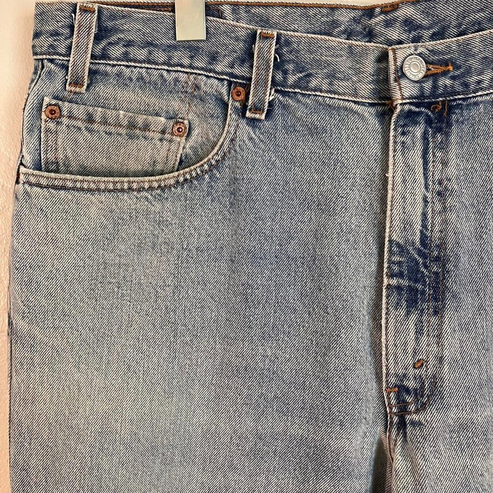 Levi's × Vintage Vintage 90s Levi’s Jeans Light Wash 550 Denim Baggy Size US 40 / EU 56 - 2 Thumbnail