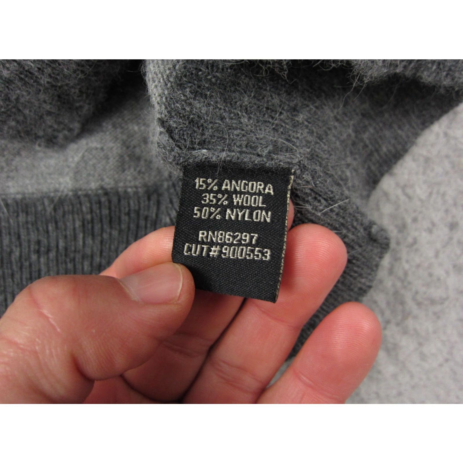 Bcbgmaxazria BCBGMAXAZRIA Sweater Womens L Stripe Gray Black Wool Angora Rabbit V-Neck Pullover 90s Size L / US 10 / IT 46 - 5 Thumbnail