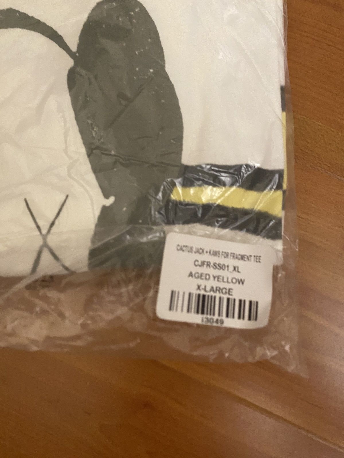 Fragment Design × Kaws × Travis Scott Travis Scott Cactus Jack Kaws Fragment Baby Tee Size US XL / EU 56 / 4 - 2 Thumbnail