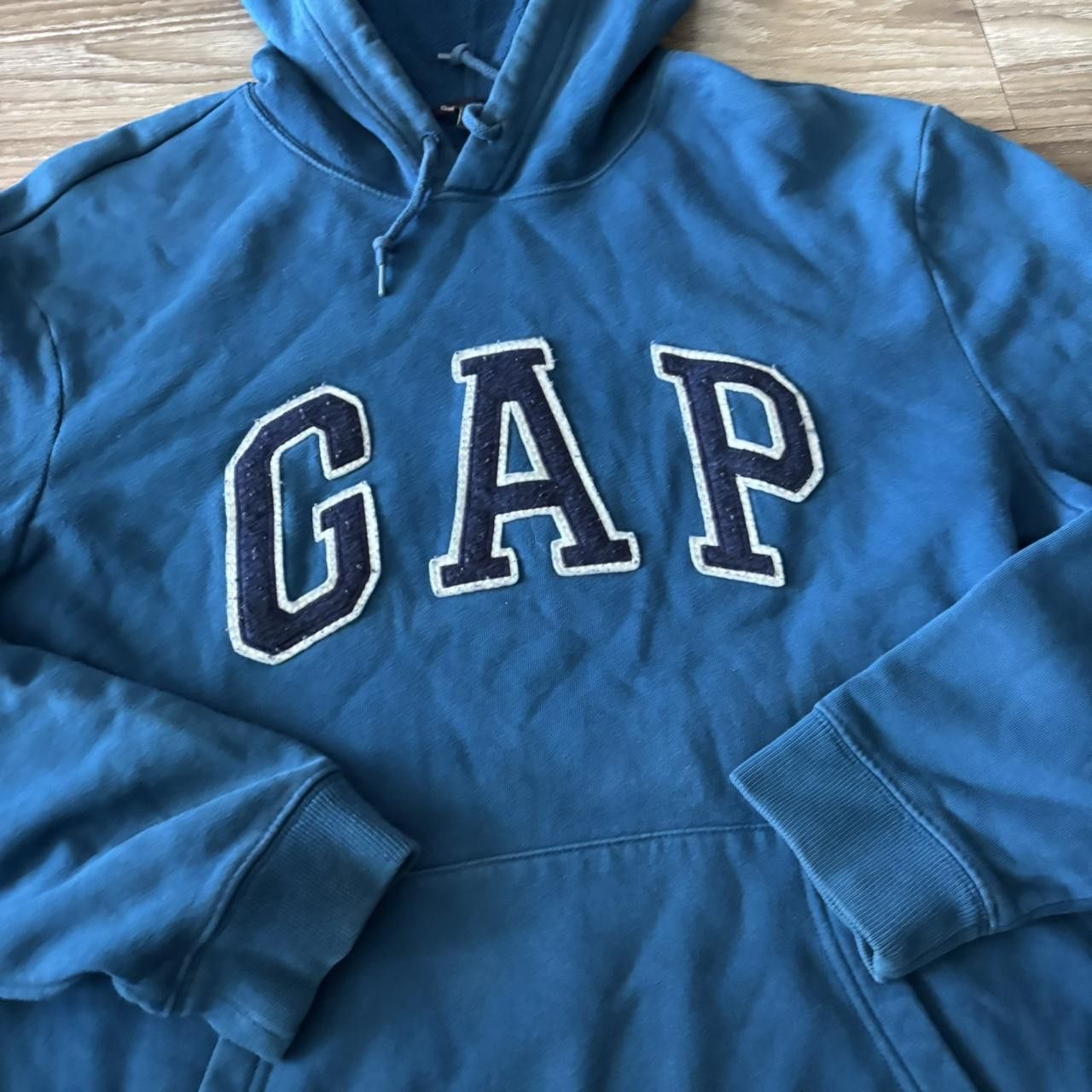 Gap Crazy Vintage Y2K/2000s Blue Gap Spellout Streetwear Hoodie! Size L Size US L / EU 52-54 / 3 - 5 Thumbnail