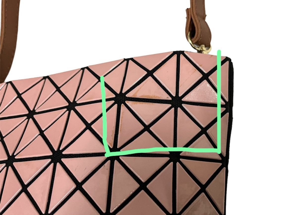 Issey Miyake BAO BAO ISSEY MIYAKE PINK GEOMETRIC JAPANESE BRAND SLING BAG Size ONE SIZE - 12 Thumbnail